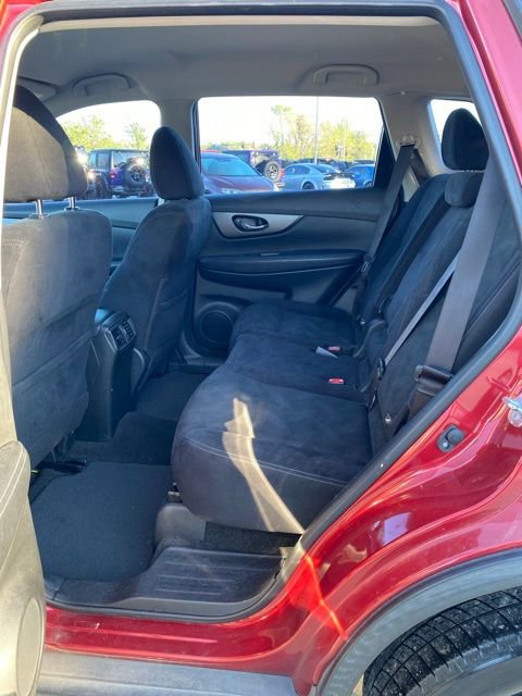 Used 2016 Nissan Rogue S image 13