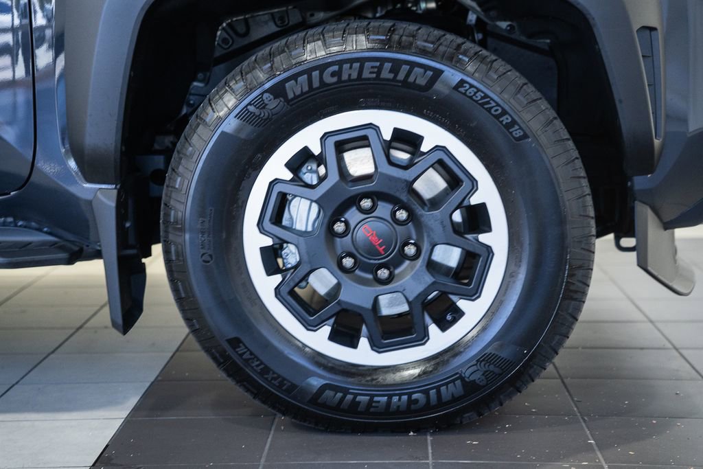 Used 2025 Toyota 4Runner TRD Off-Road Premium w/ Tow Technology Package image 19