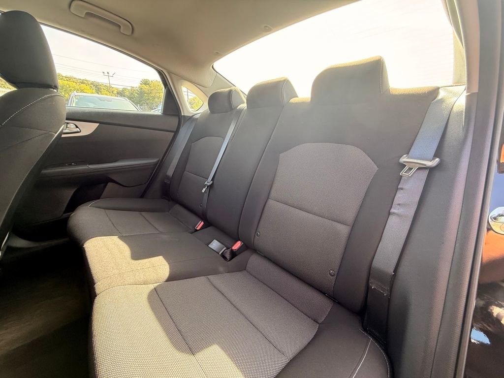 Used 2023 Kia Forte LXS w/ LXS Technology Package image 15