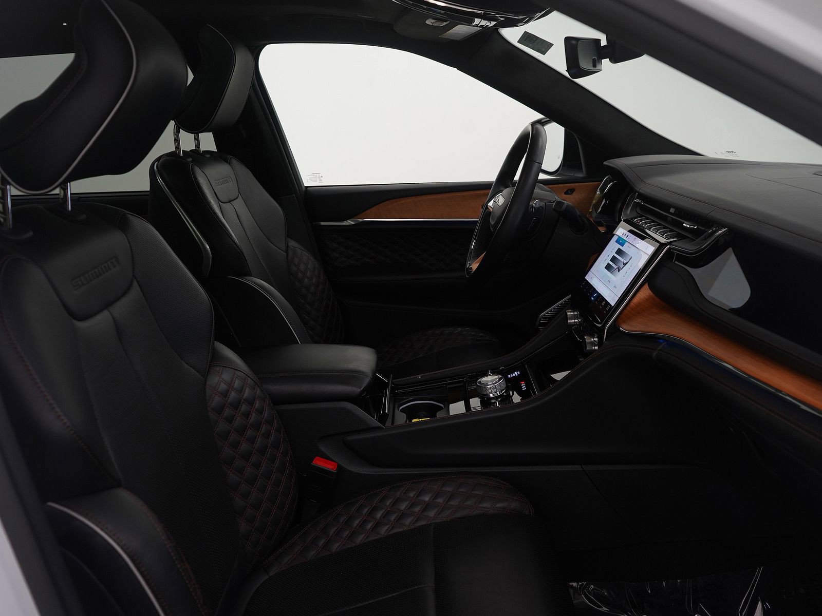 Used 2023 Jeep Grand Cherokee L Summit image 11