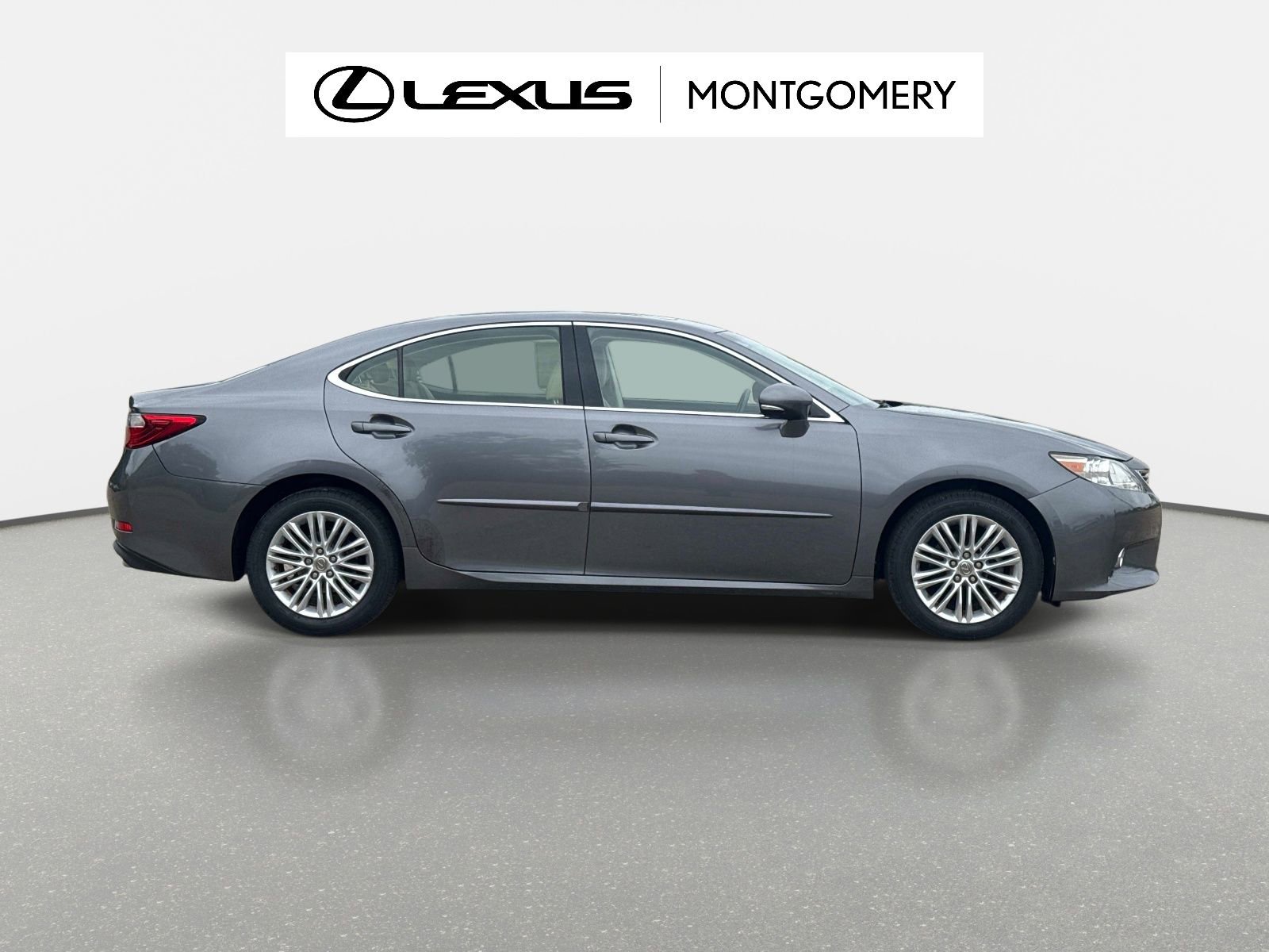 Used 2014 Lexus ES 350 w/ Luxury Package FWD image 2