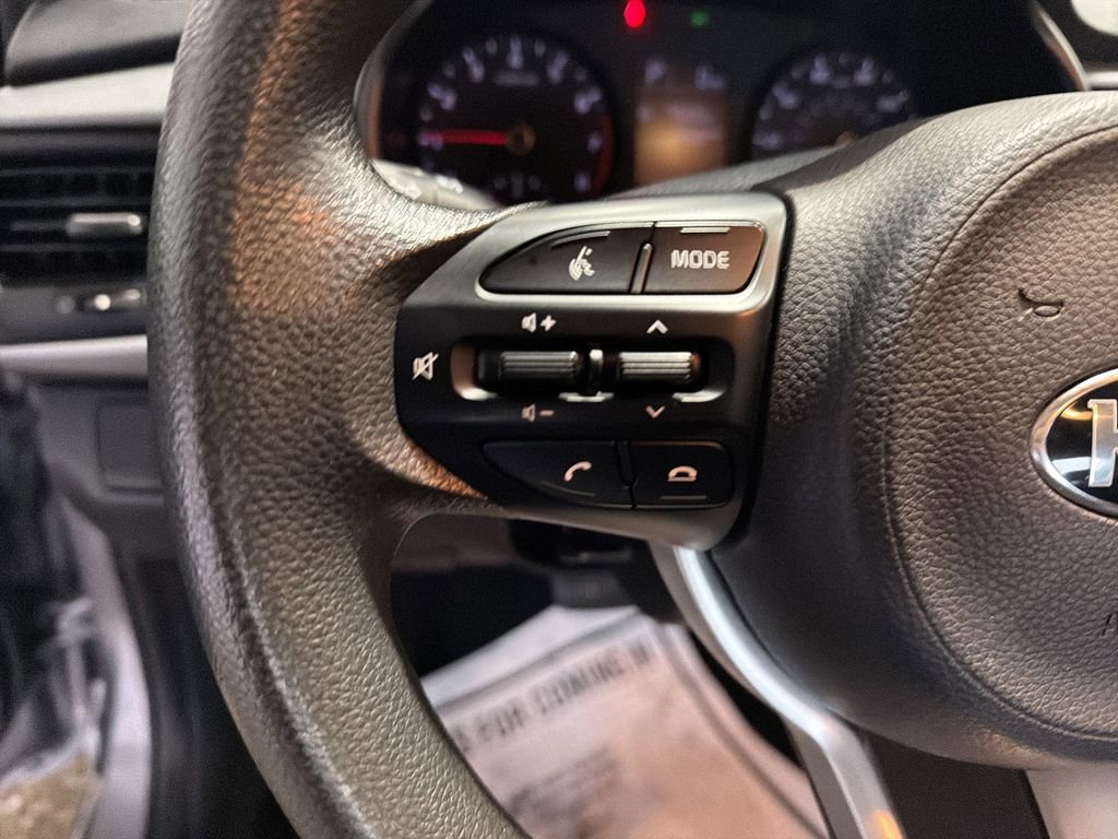 Used 2021 Kia Rio S image 18