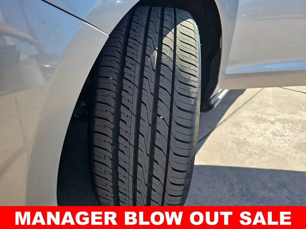 Used 2023 Honda Accord EX image 33