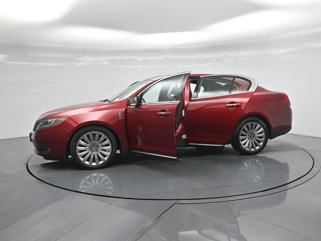 Used 2013 Lincoln MKS AWD image 36