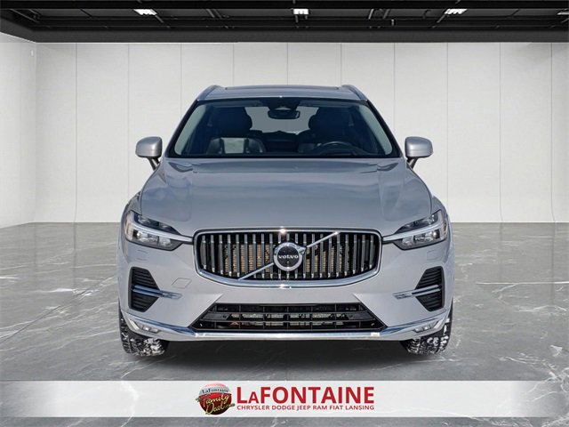 Used 2022 Volvo XC60 B5 Inscription image 8