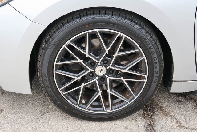 Used 2018 Nissan Maxima Platinum image 7