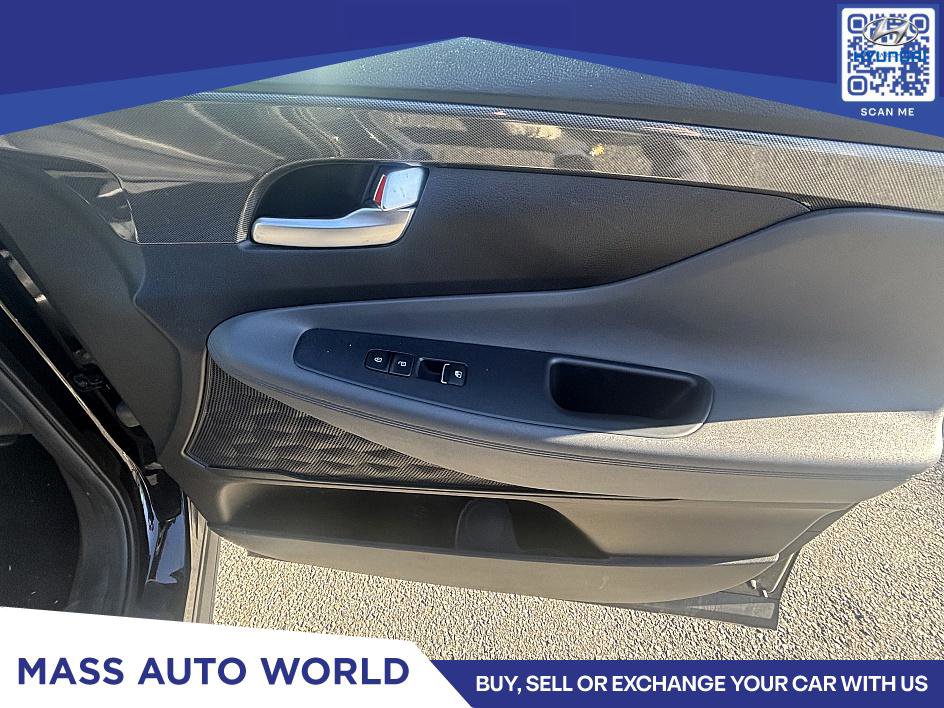 Used 2021 Hyundai Santa Fe SEL w/ Convenience Package image 12