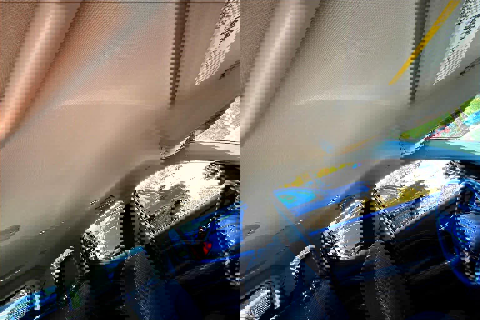 Certified 2023 GMC Acadia SLE w/ Driver Convenience Package image 19