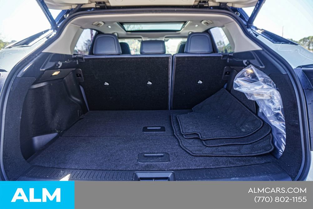 Used 2023 Nissan Ariya image 24