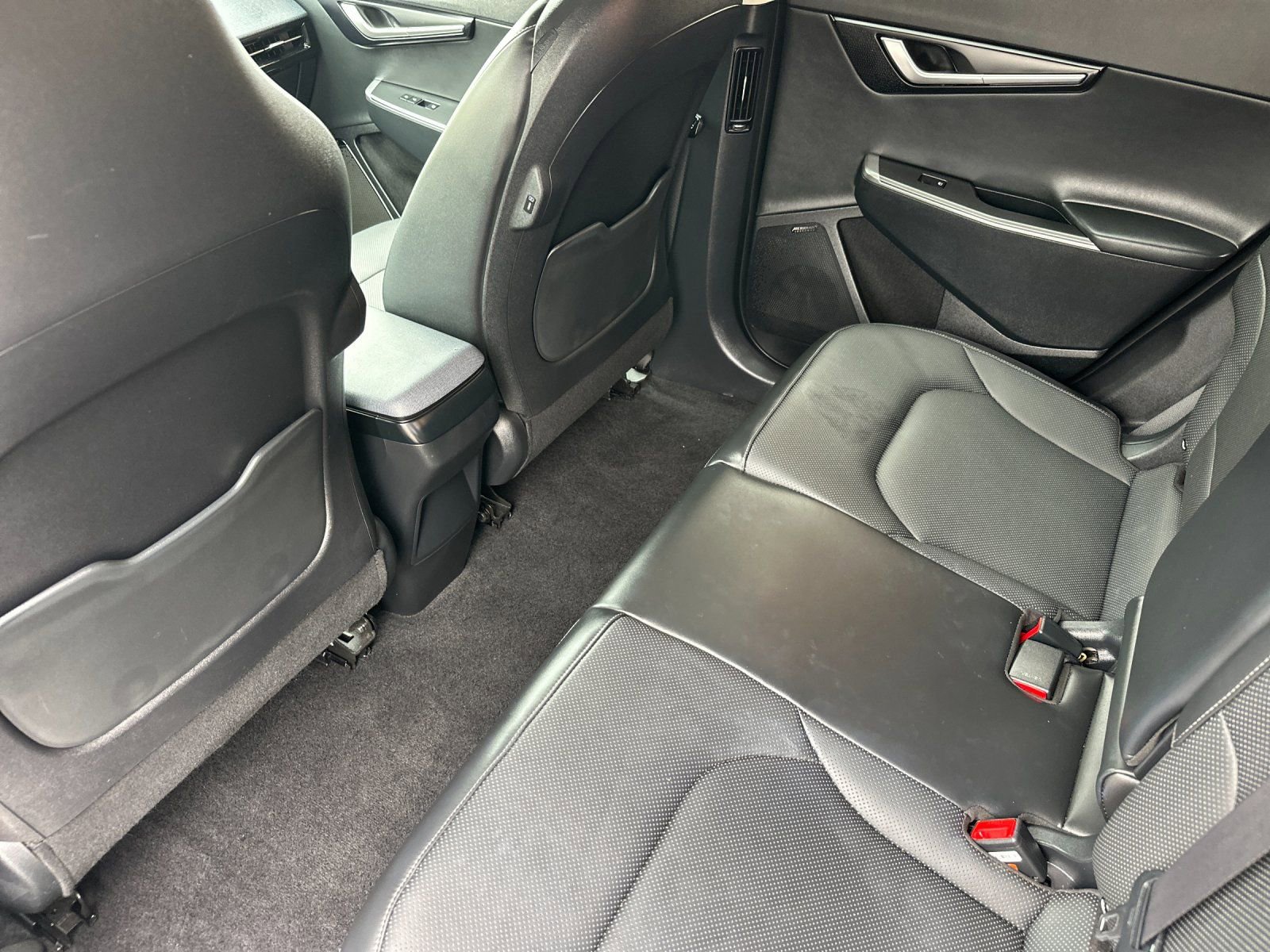 Certified 2023 Kia EV6 Wind AWD/4WD image 16