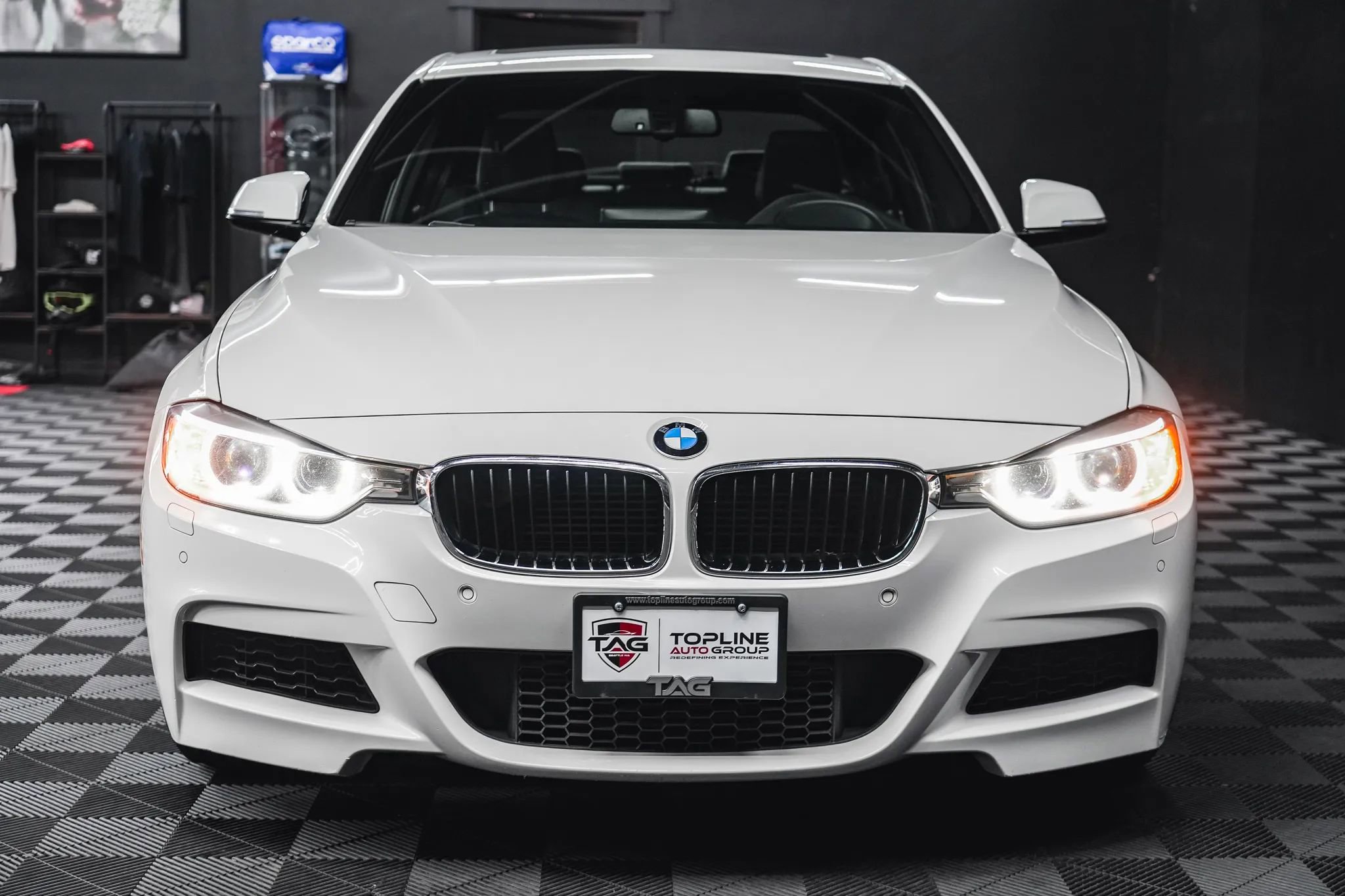 Used 2014 BMW 335i xDrive Sedan AWD/4WD image 24
