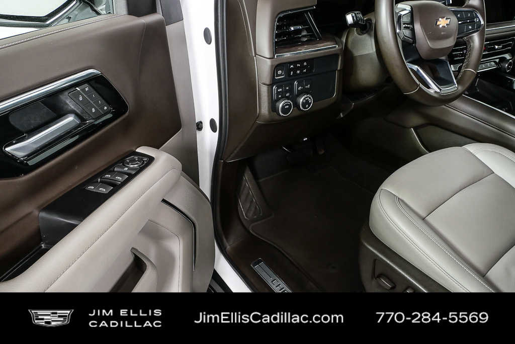 Used 2025 Chevrolet Tahoe LT AWD/4WD image 7