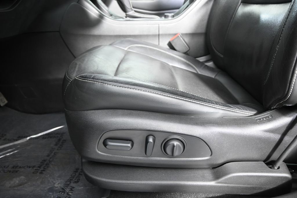 Used 2019 GMC Acadia SLT image 23