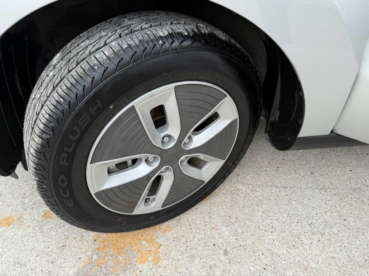 Used 2017 Kia Soul EV image 19