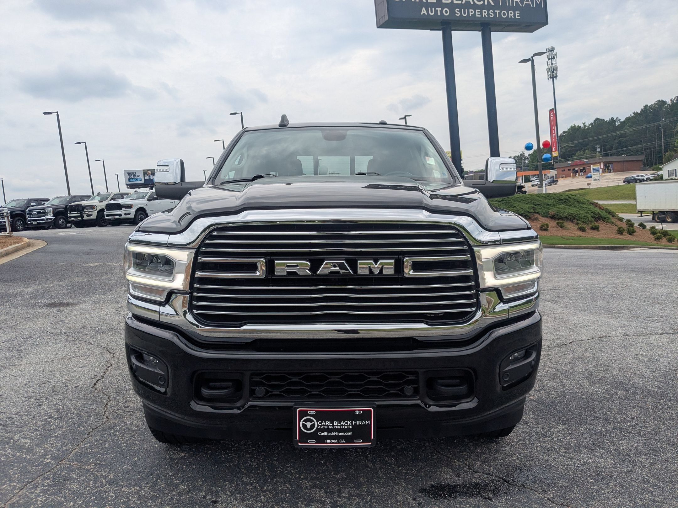 Used 2023 RAM 2500 Laramie AWD/4WD image 2