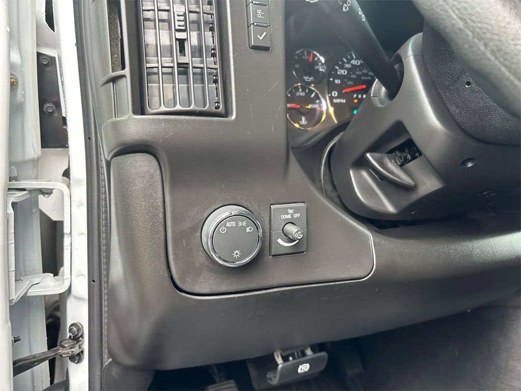 Used 2024 Chevrolet Express 2500 w/ Driver Convenience Package image 12