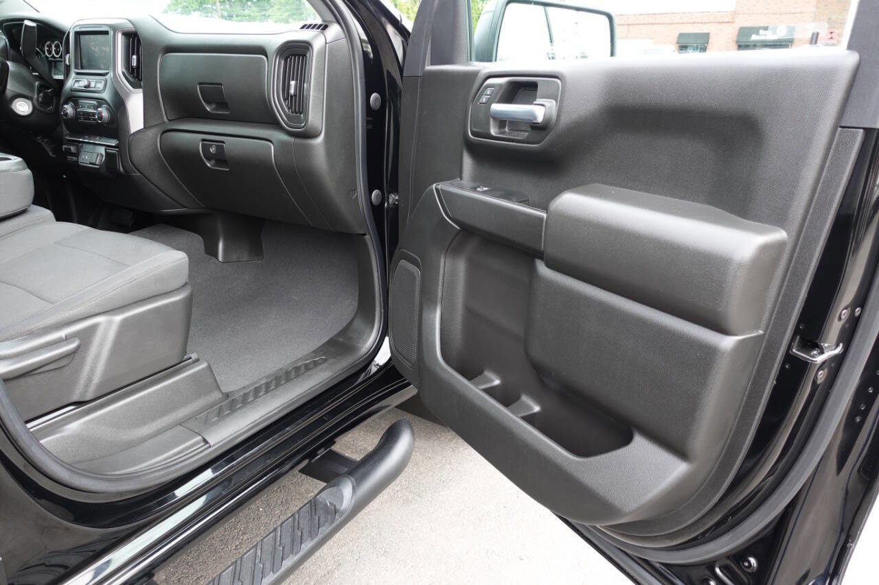 Used 2021 Chevrolet Silverado 1500 Custom w/ Safety Confidence Package AWD/4WD image 30