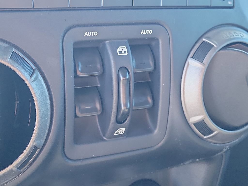 Used 2017 Jeep Wrangler Unlimited Sport w/ Quick Order Package 24S image 30