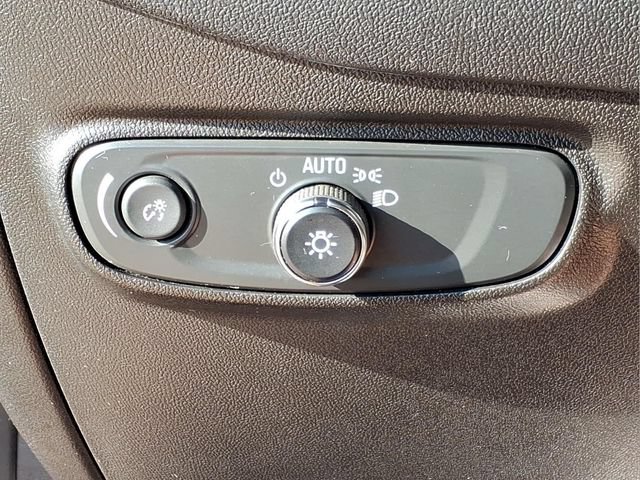 Used 2022 Chevrolet Equinox LT FWD image 13