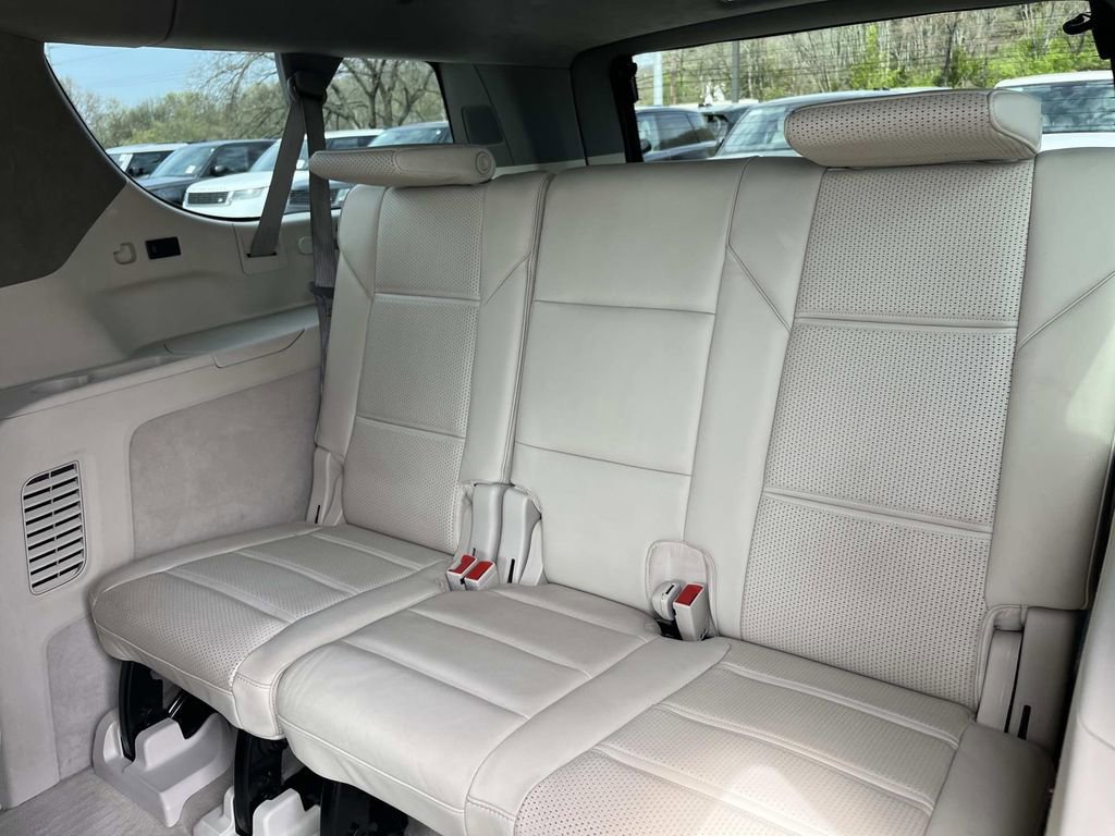 Used 2021 Cadillac Escalade ESV Sport Platinum image 21