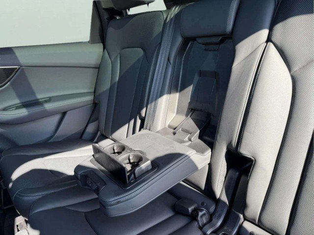 Certified 2025 Audi Q7 3.0T Prestige w/ Prestige Package image 29
