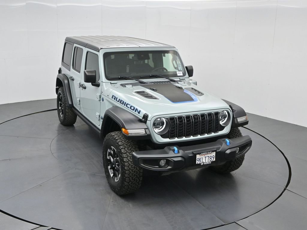 Used 2024 Jeep Wrangler Unlimited Rubicon 4xe w/ Technology Group image 53