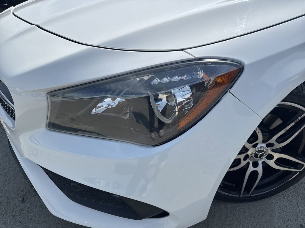 Used 2019 Mercedes-Benz CLA 250 4MATIC image 9