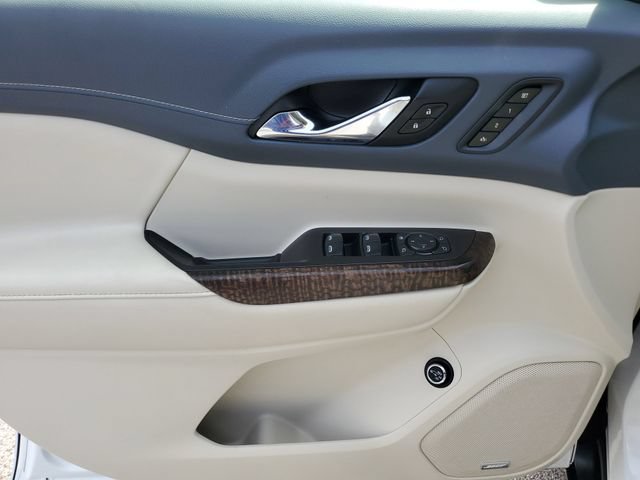 Used 2020 GMC Acadia Denali w/ LPO, Floor Liner Package FWD image 16