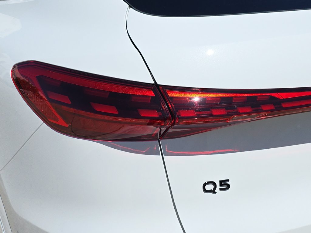 New 2026 Audi Q5 Premium Plus AWD/4WD image 34