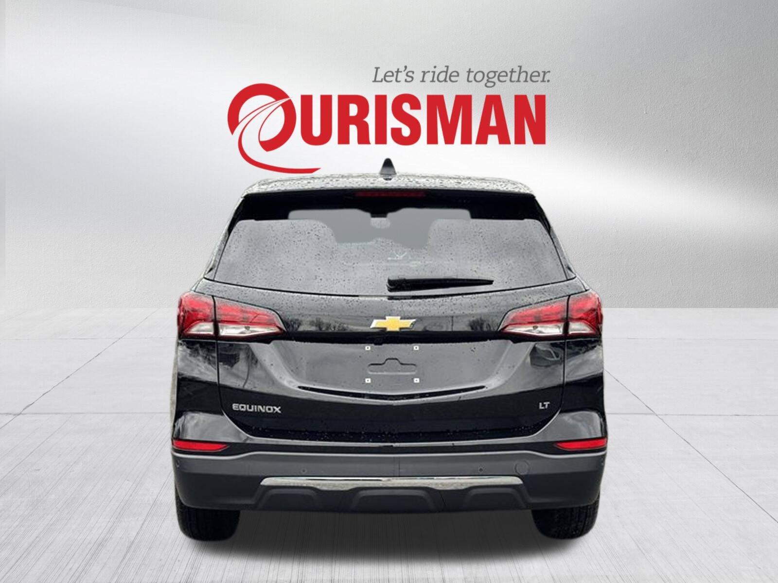Used 2024 Chevrolet Equinox LT image 3
