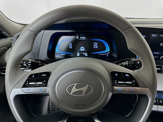 Used 2026 Hyundai Elantra Sport FWD image 11