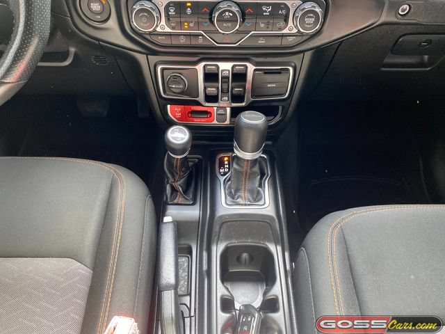 Used 2022 Jeep Gladiator Mojave w/ Cold Weather Group AWD/4WD image 12