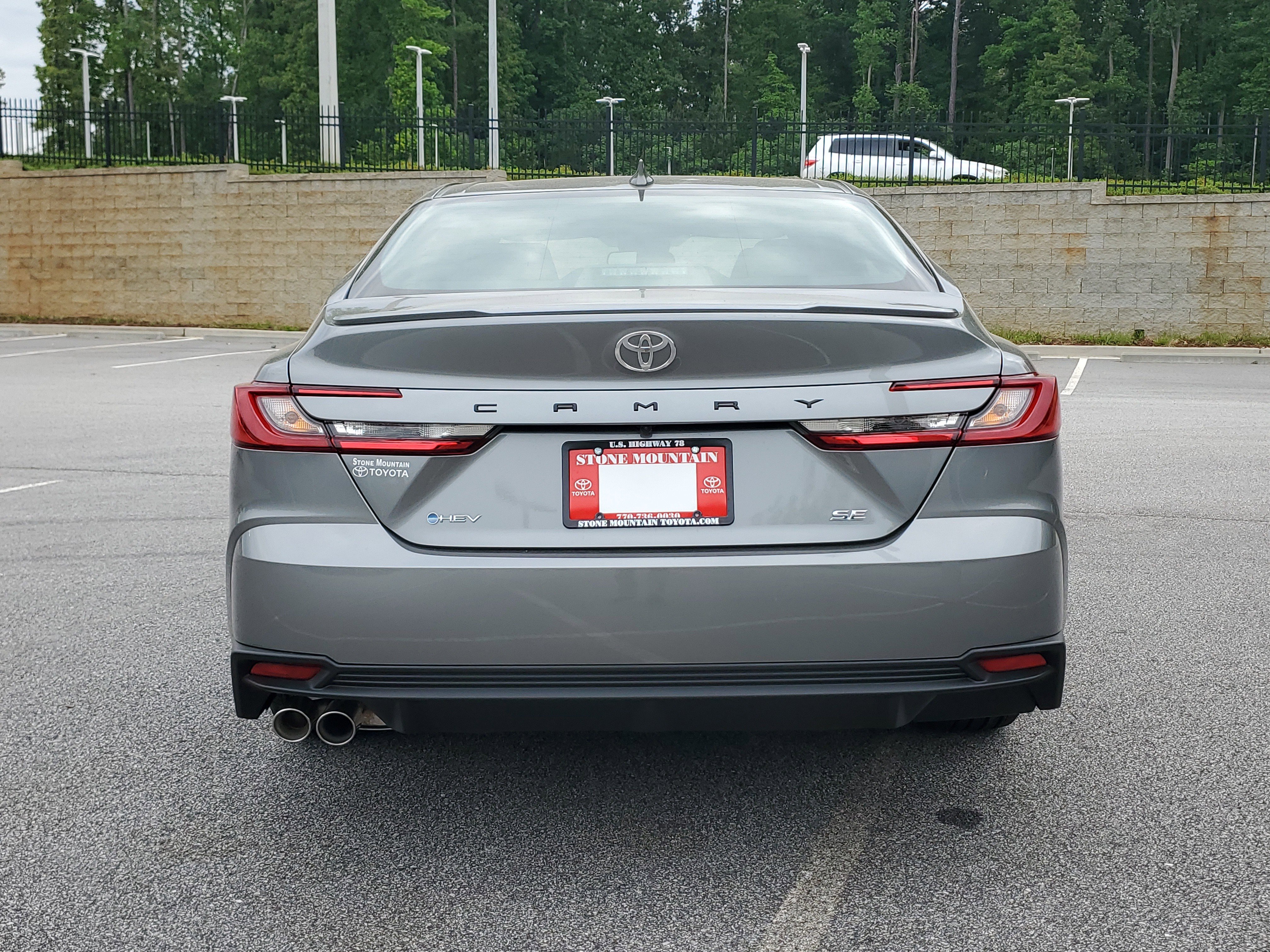 New 2026 Toyota Camry SE FWD image 5