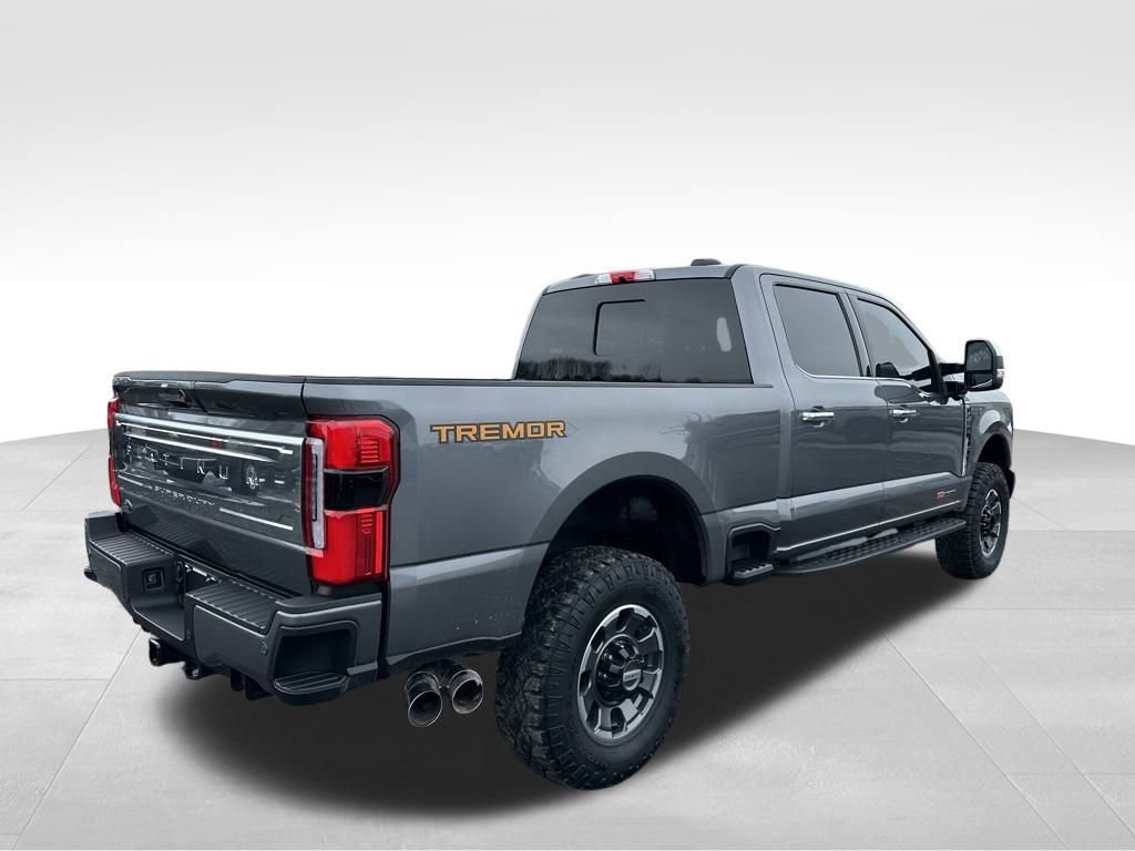 Used 2024 Ford F250 Platinum w/ Tremor Off-Road Package image 21