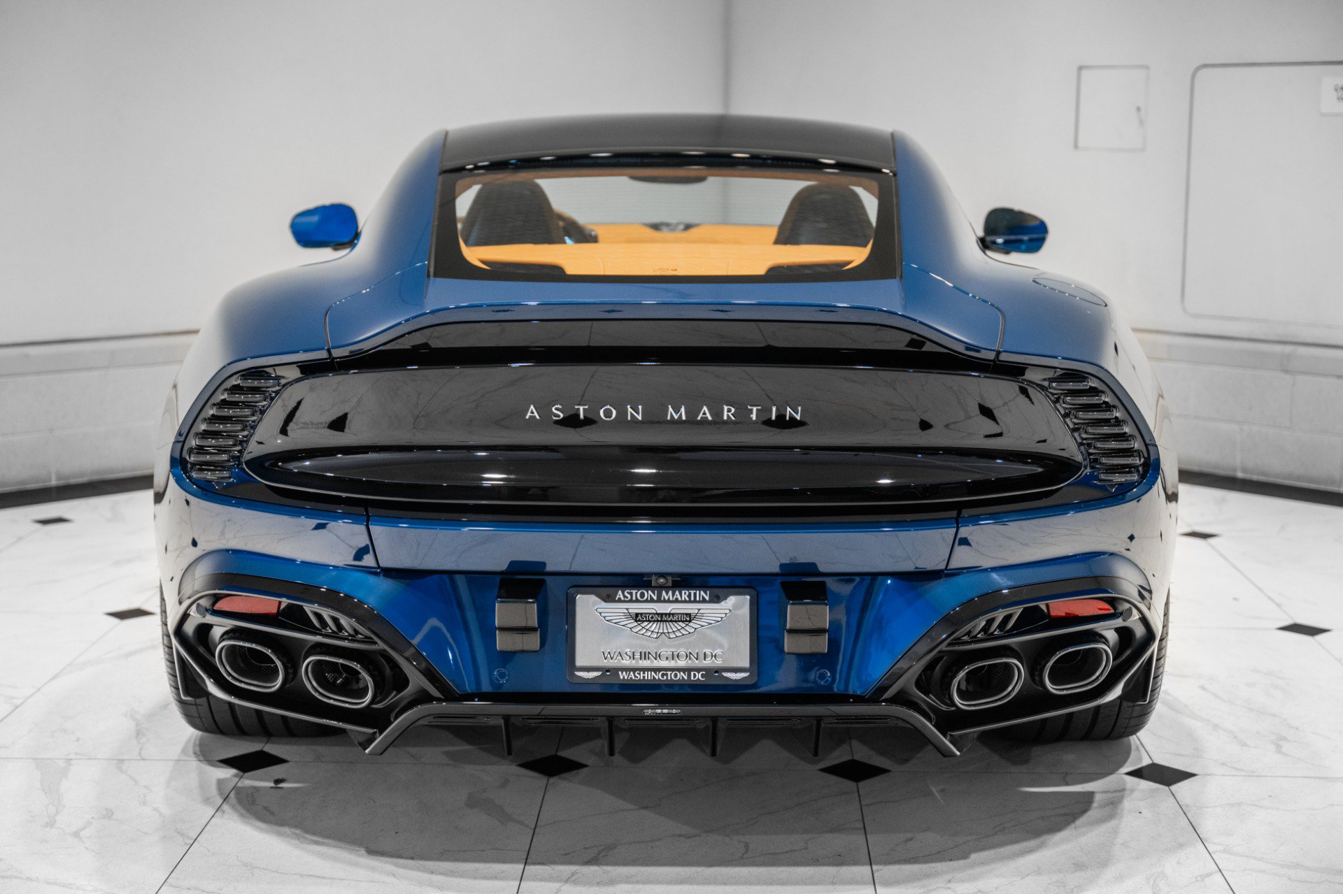 New 2025 Aston Martin Vanquish RWD image 45