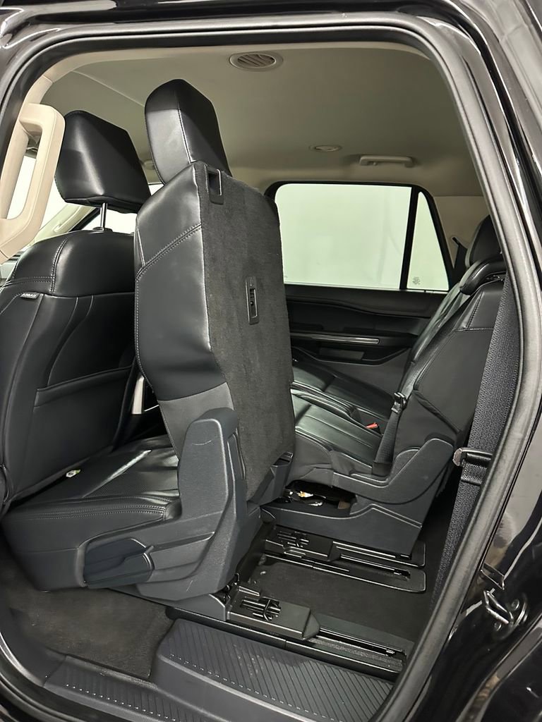 Used 2024 Ford Expedition Max XLT image 31