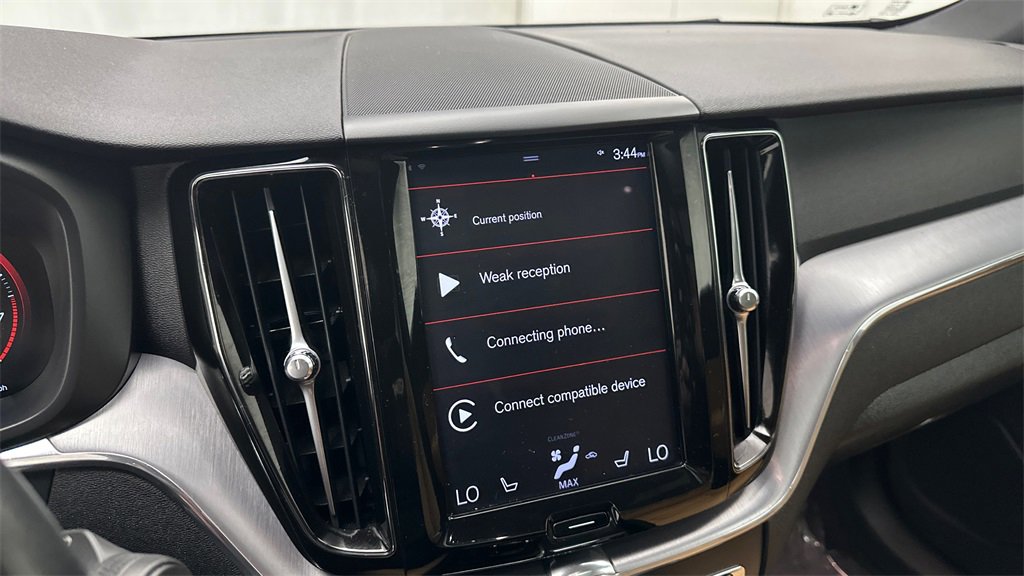 Used 2020 Volvo XC60 T6 Momentum image 28