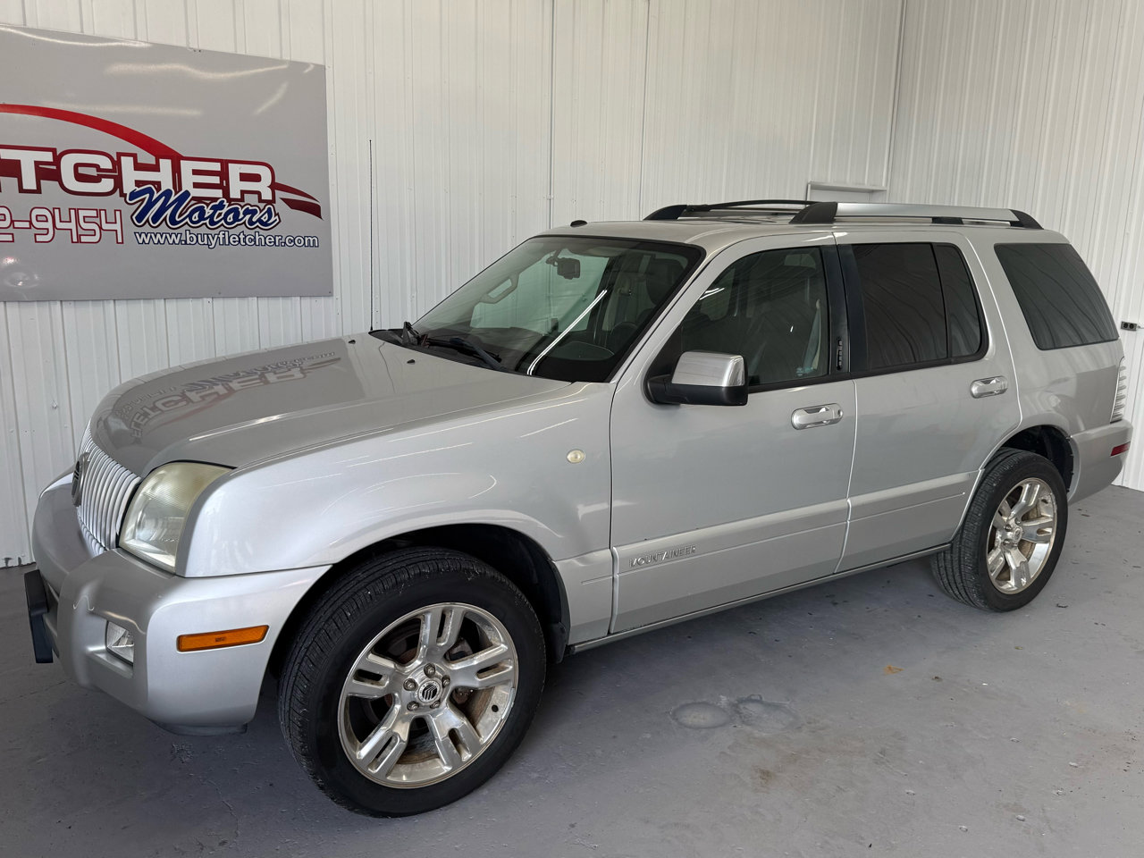 Used 2010 Mercury Mountaineer Premier image 5