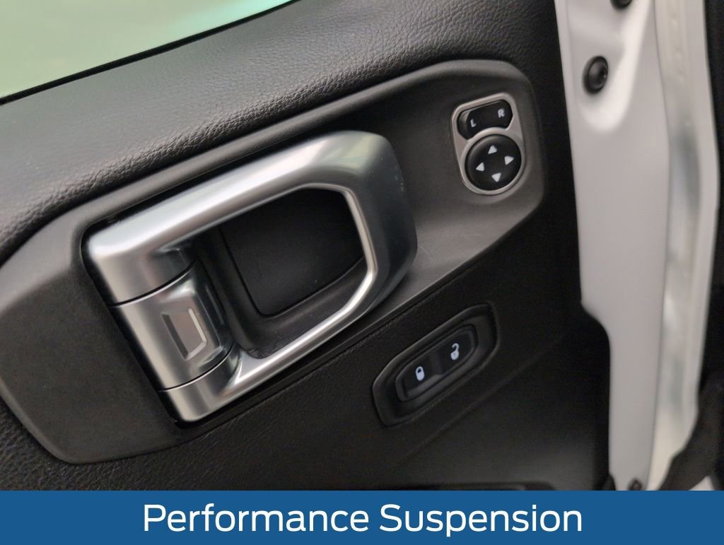 Used 2020 Jeep Wrangler Unlimited Rubicon w/ Uconnect 4C Nav & Sound Group image 34