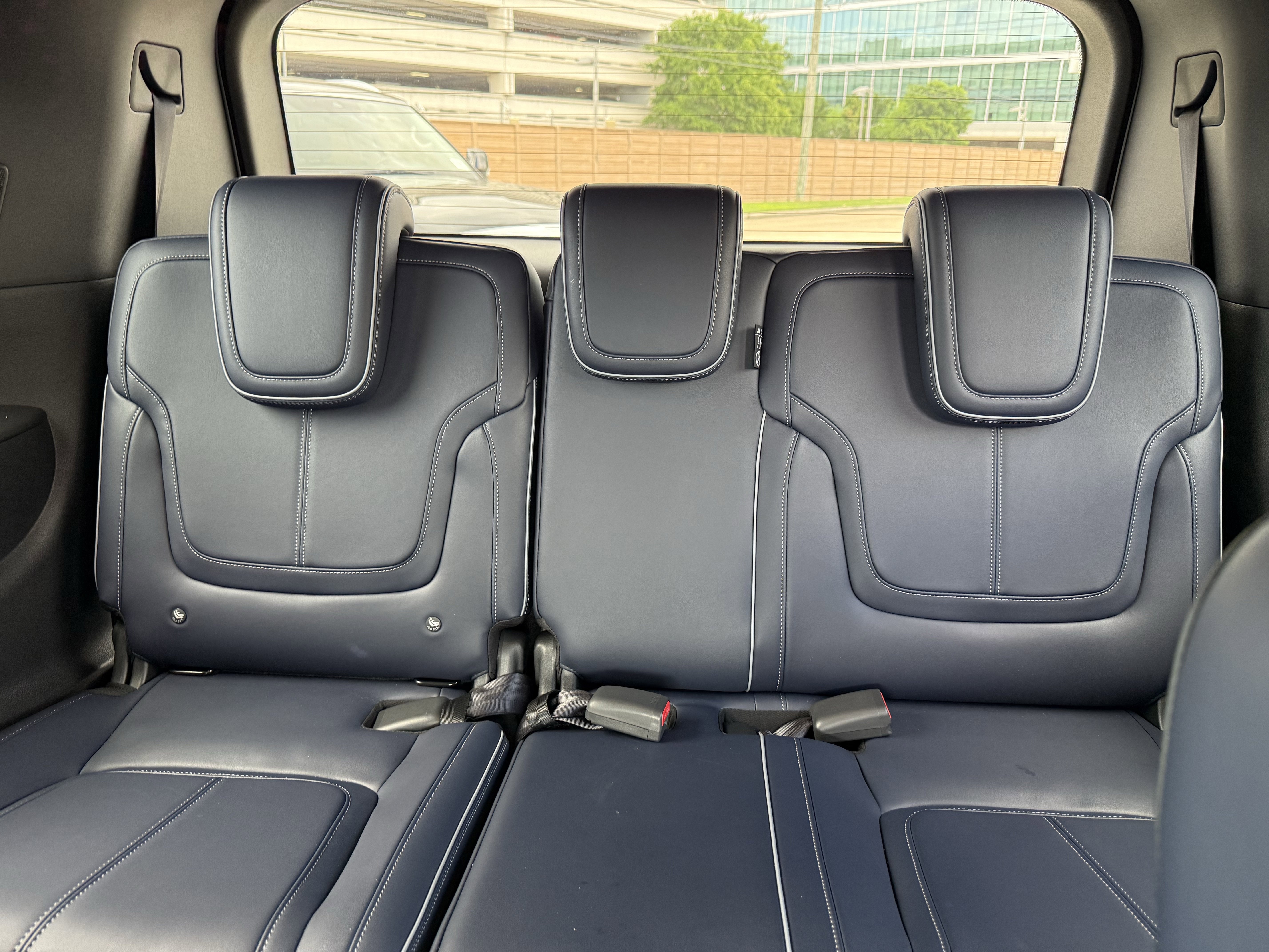 Certified 2026 INFINITI QX80 4WD w/ Sport Exterior Package image 18