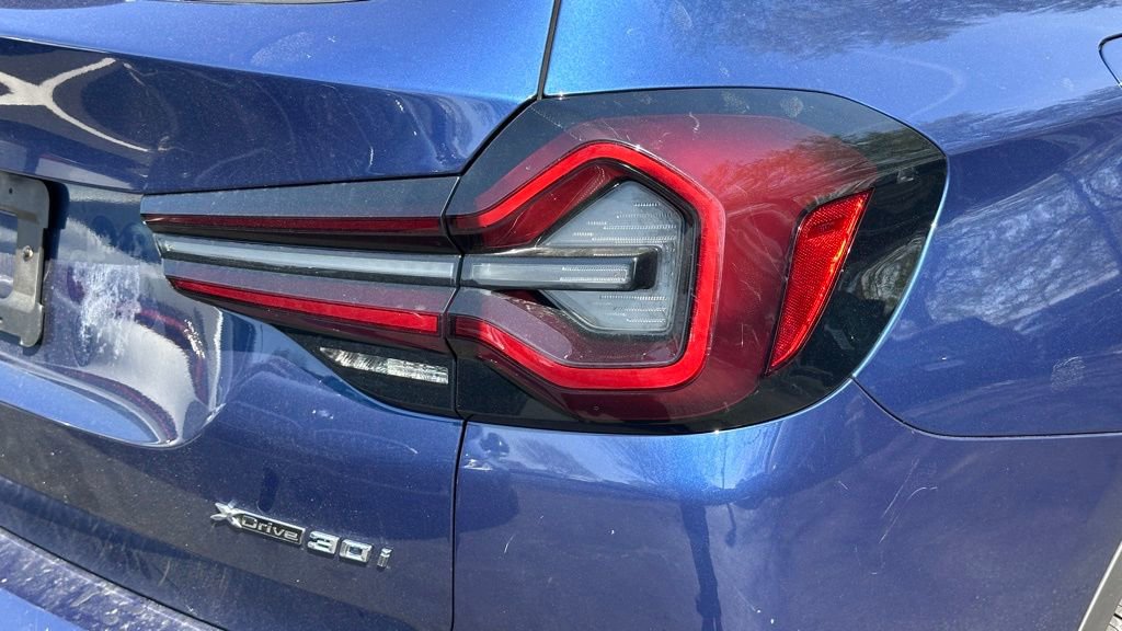 Used 2023 BMW X3 xDrive30i w/ Premium Package image 9