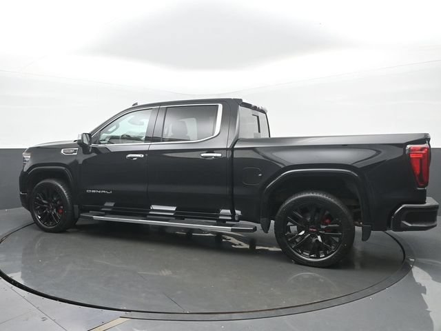 Used 2023 GMC Sierra 1500 Denali AWD/4WD image 3