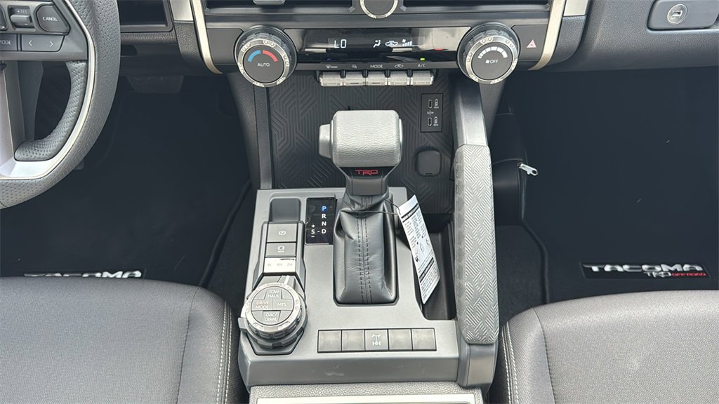 New 2025 Toyota Tacoma TRD Off-Road image 31