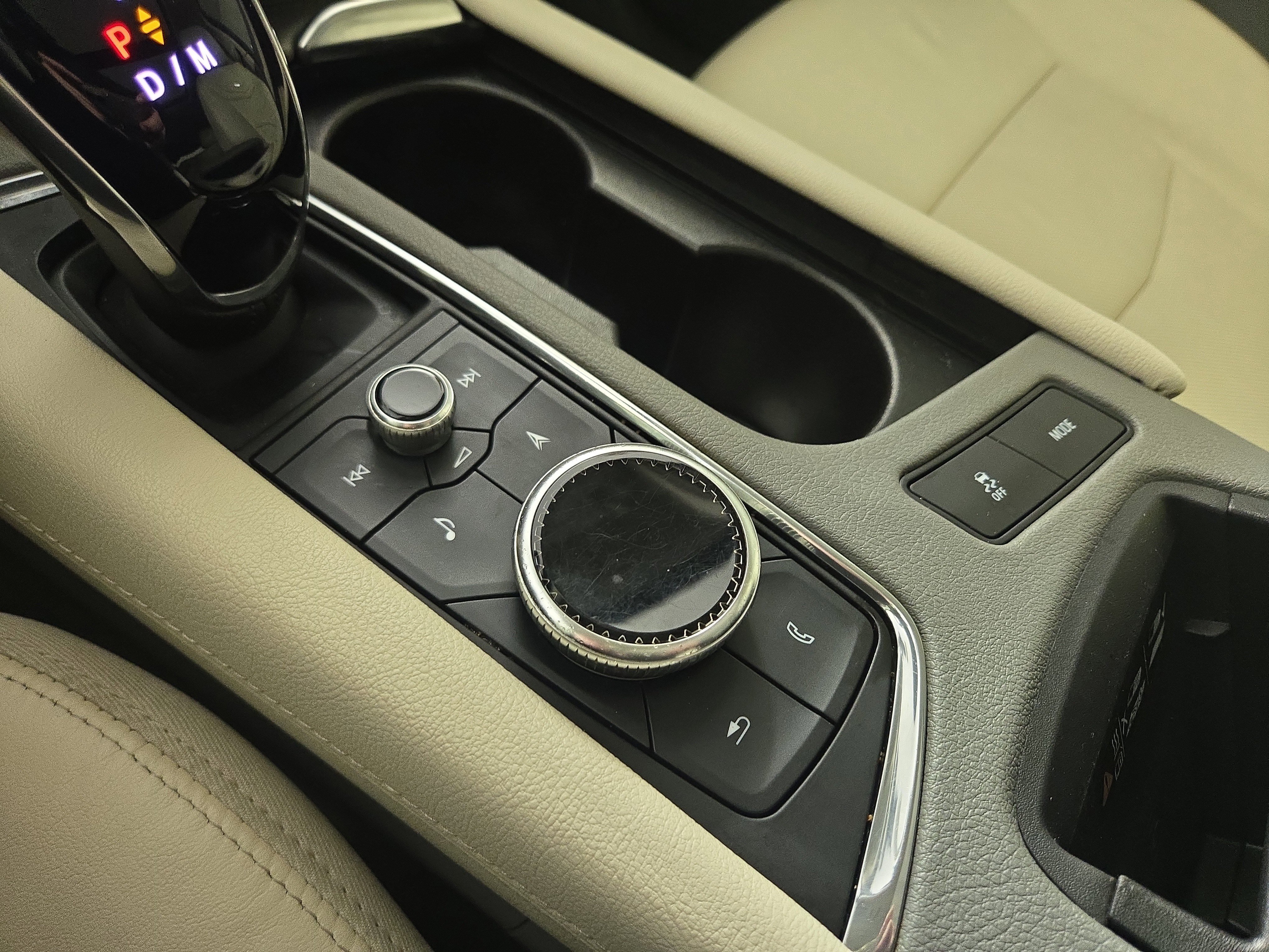 Certified 2020 Cadillac XT5 Premium Luxury image 28