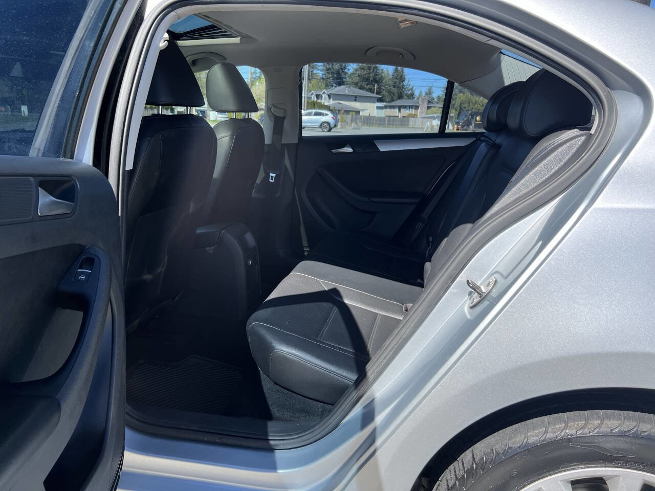 Used 2013 Volkswagen Jetta SE FWD image 20