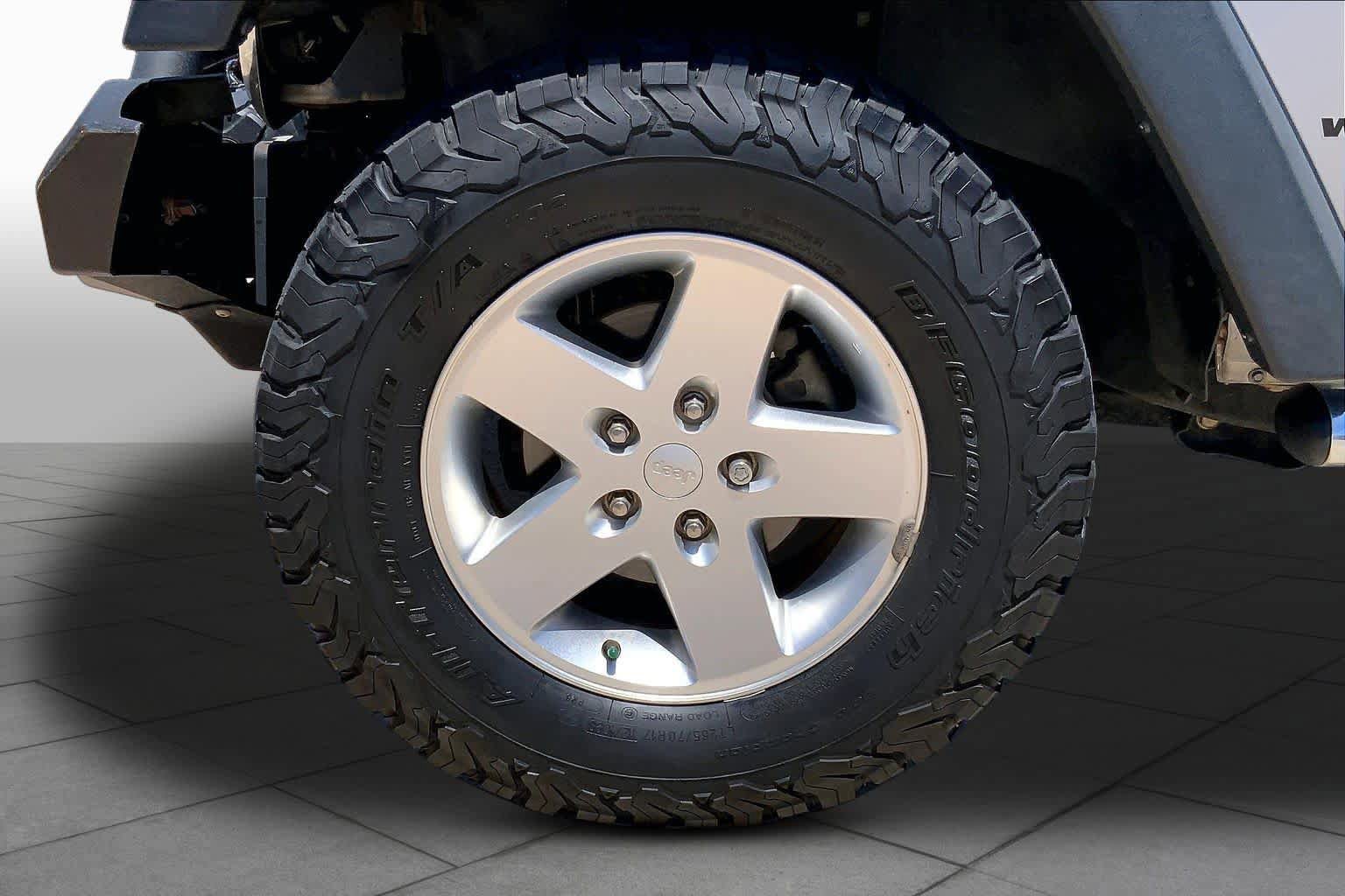 Used 2014 Jeep Wrangler Sport w/ Quick Order Package 23S AWD/4WD image 10