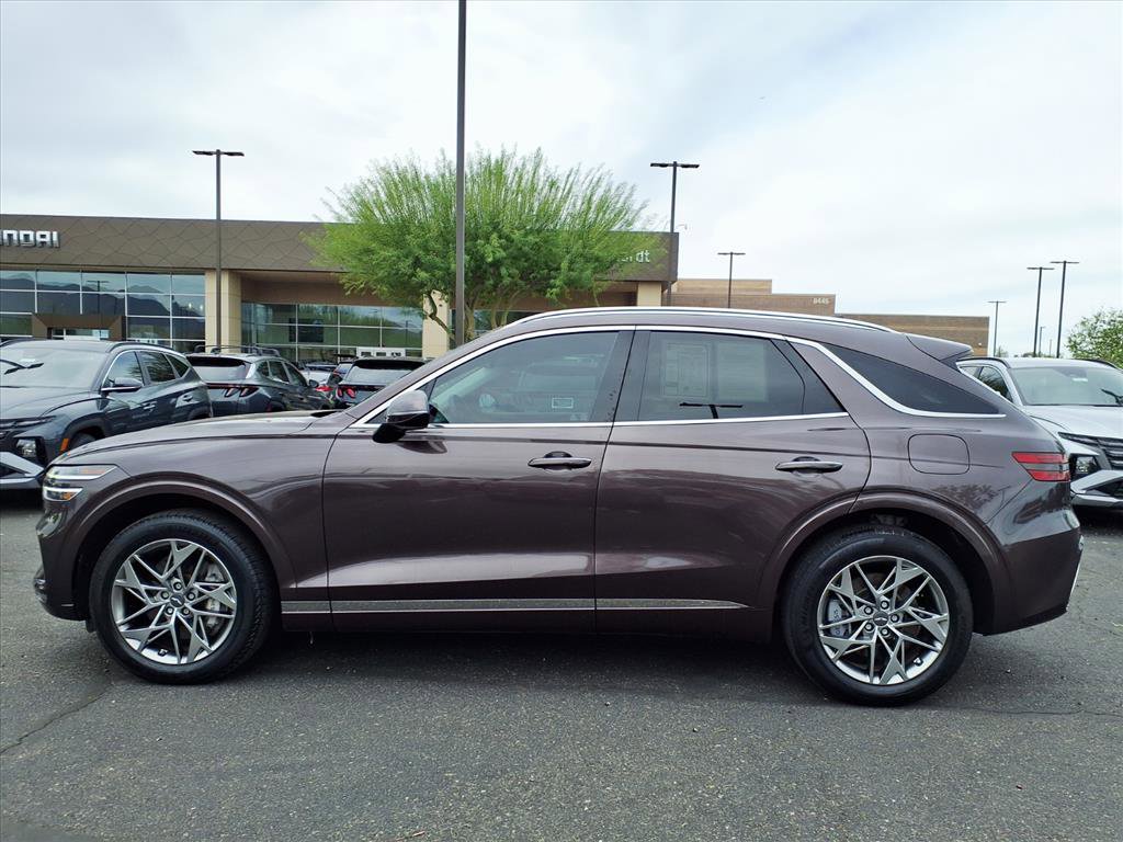 Used 2023 Genesis GV70 2.5T w/ Select Package AWD/4WD image 3