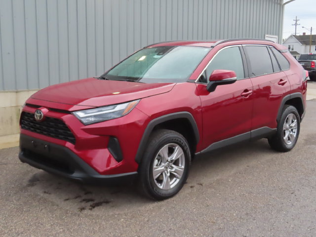 Used 2022 Toyota RAV4 XLE w/ Convenience Package AWD/4WD image 8
