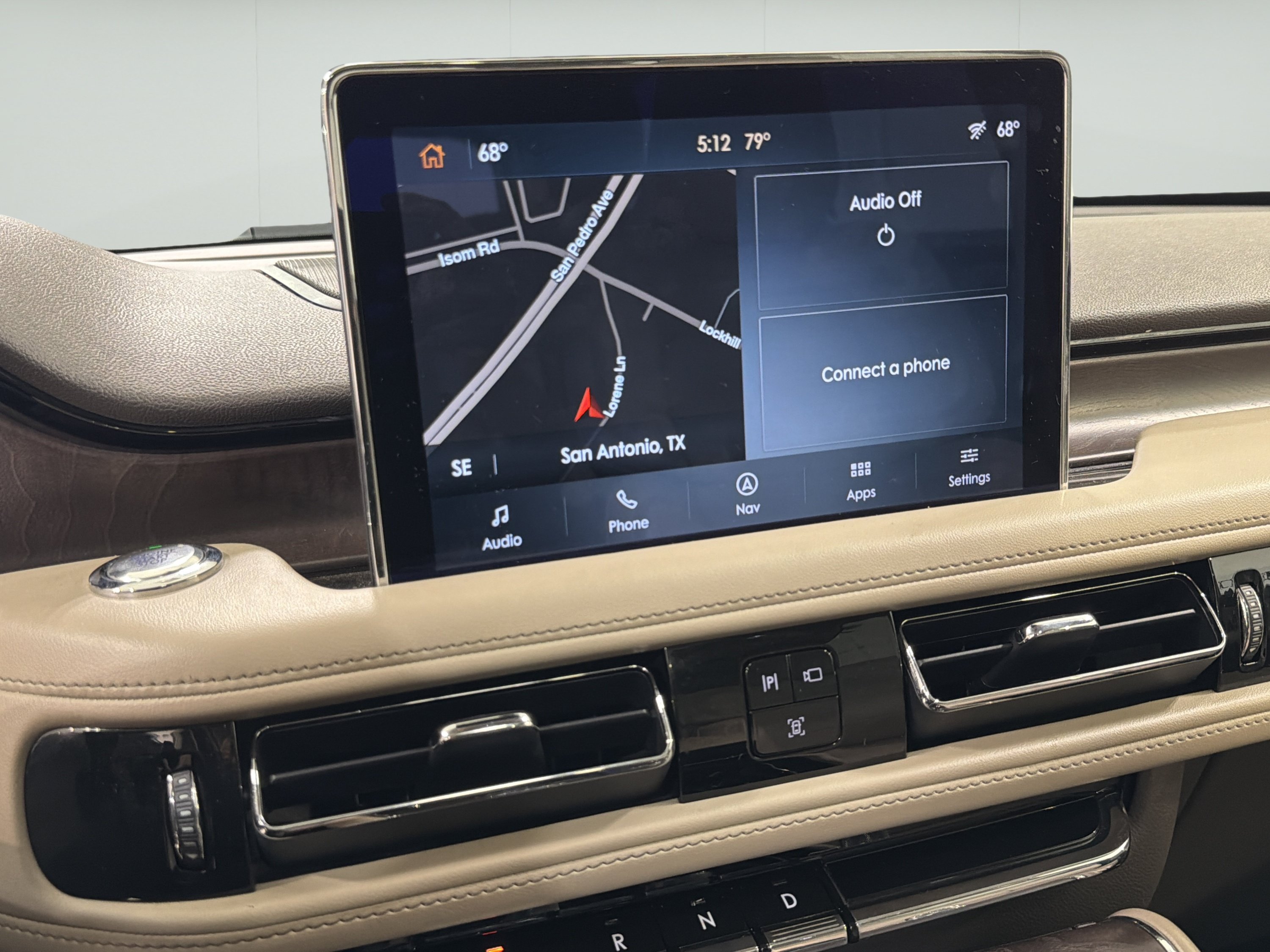 Used 2020 Lincoln Aviator Reserve w/ Equipment Group 202A AWD/4WD image 9