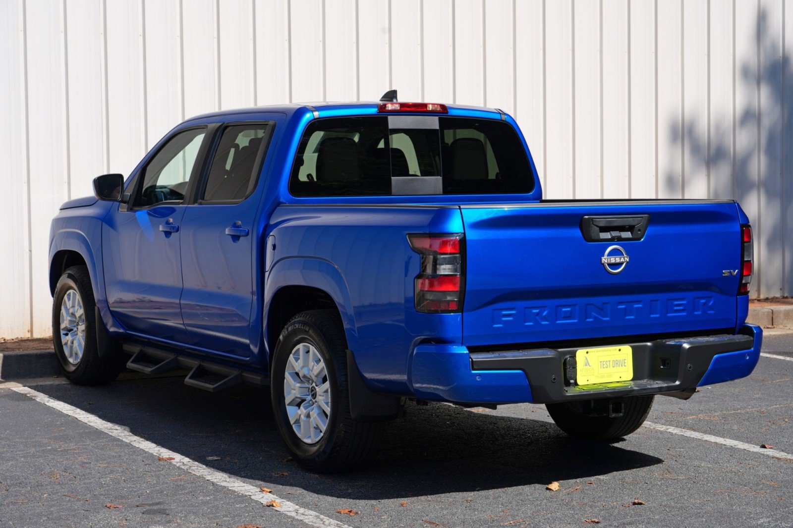 Used 2024 Nissan Frontier SV w/ SV Convenience Package RWD image 43